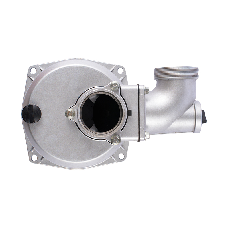 Tête de pompe à eau pour moteur à essence